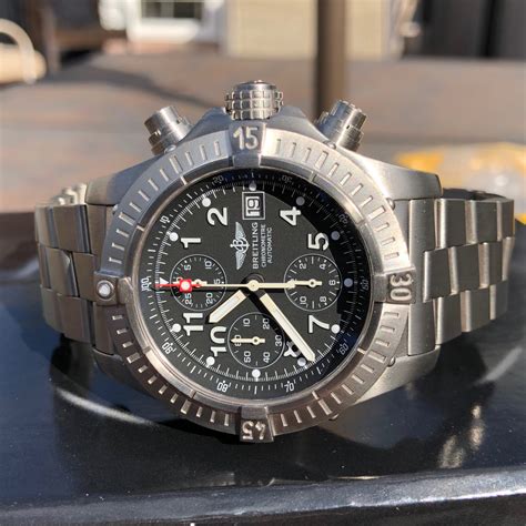 breitling achterkant|Breitling titanium case.